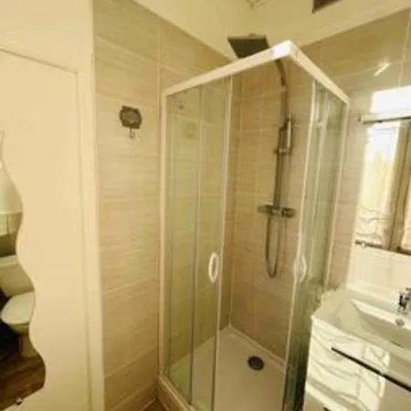 La Ruinart Centre-ville Реймс